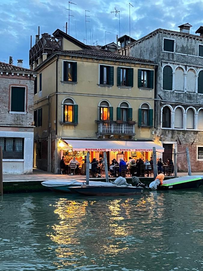 Casa Virginia Direct At The Canal Cannaregio With Own Roof Terrace 베니스 외부 사진