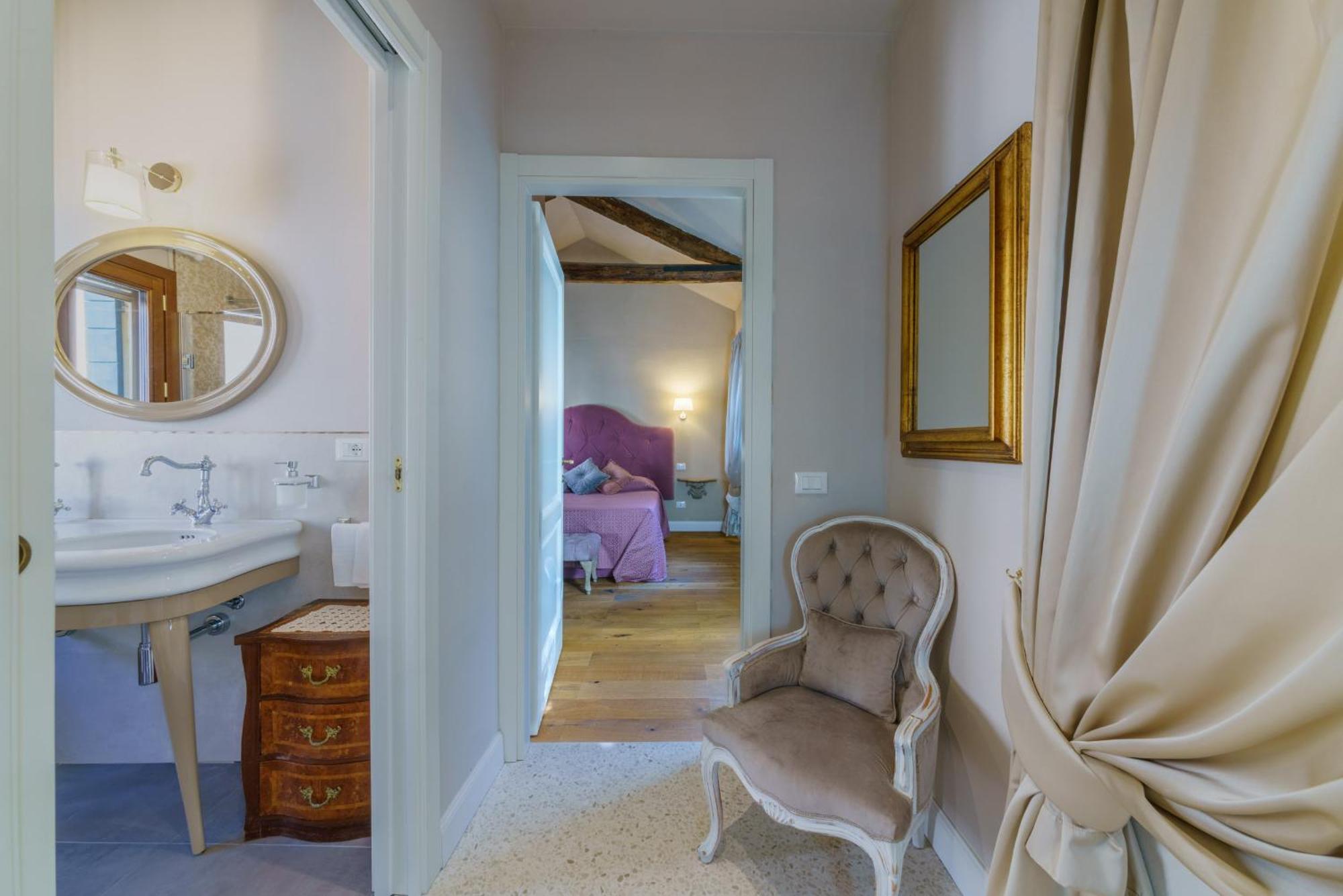 Casa Virginia Direct At The Canal Cannaregio With Own Roof Terrace 베니스 외부 사진